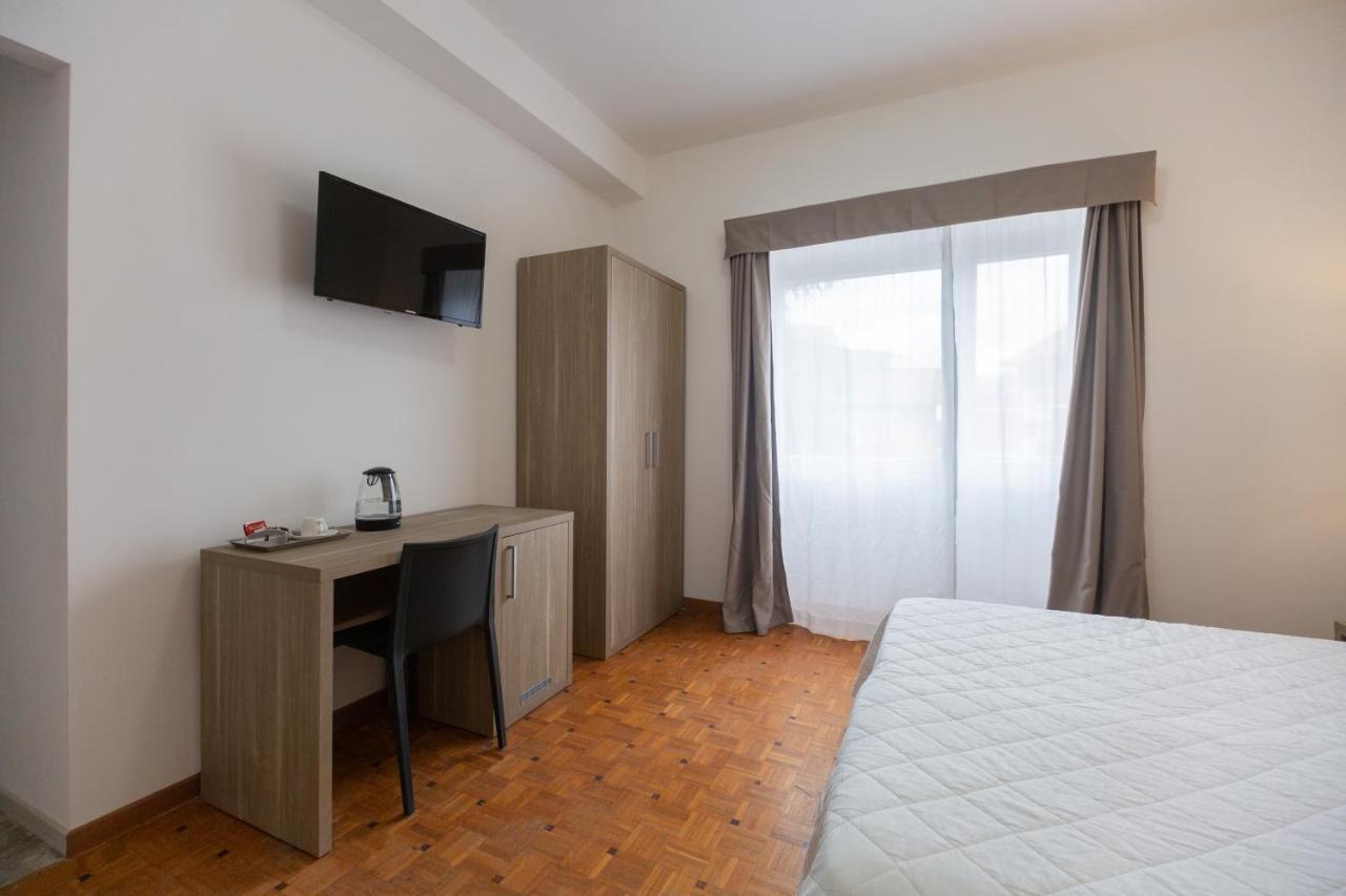 Hotel Nova Domus Aurelia Рим Экстерьер фото