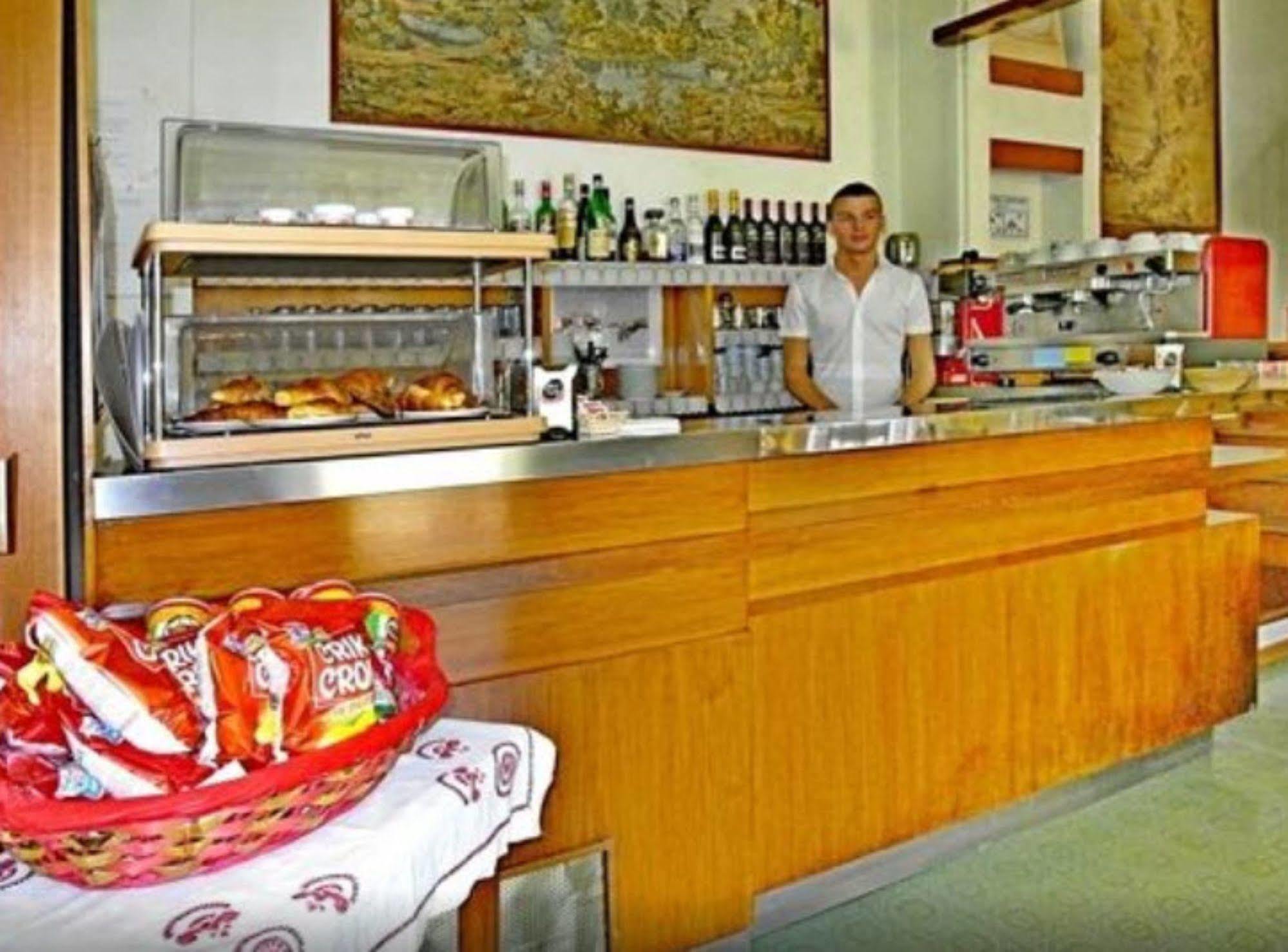 Hotel Nova Domus Aurelia Рим Экстерьер фото